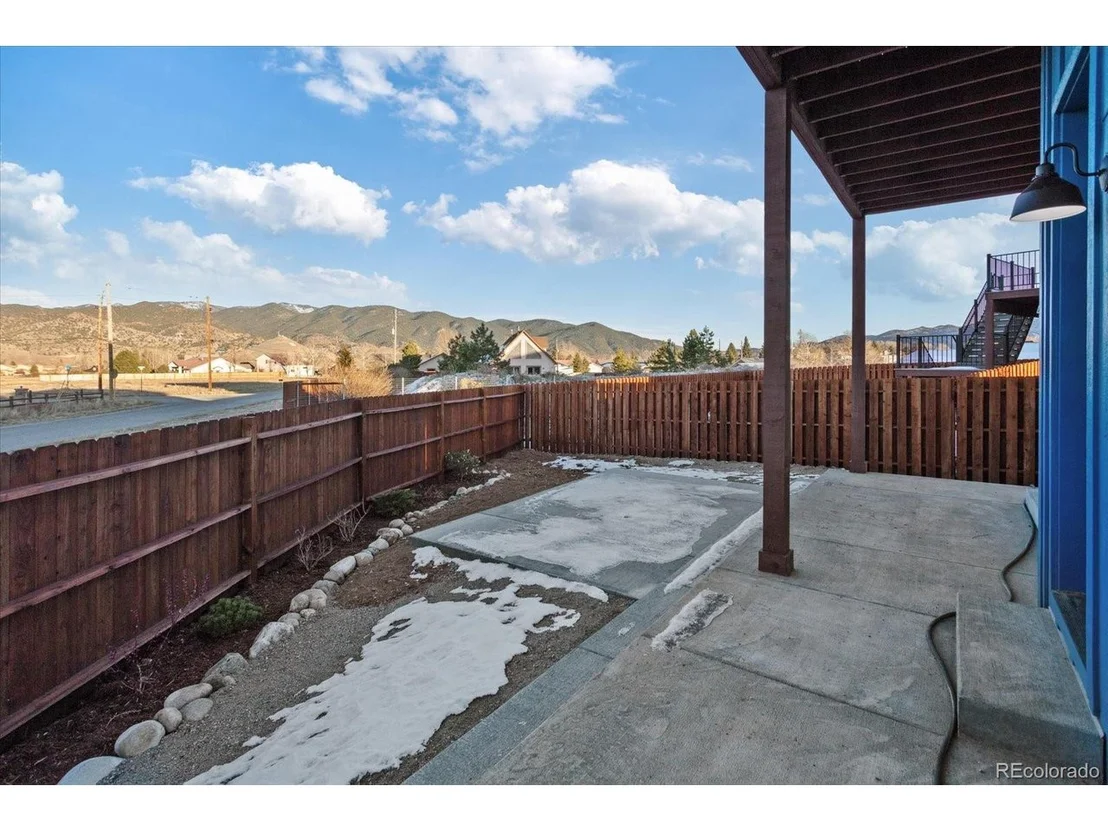 Photo of 126 Cotopaxi Ln