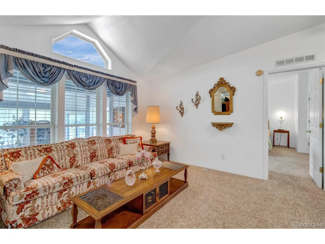 Photo of 12825 Garrett Rd