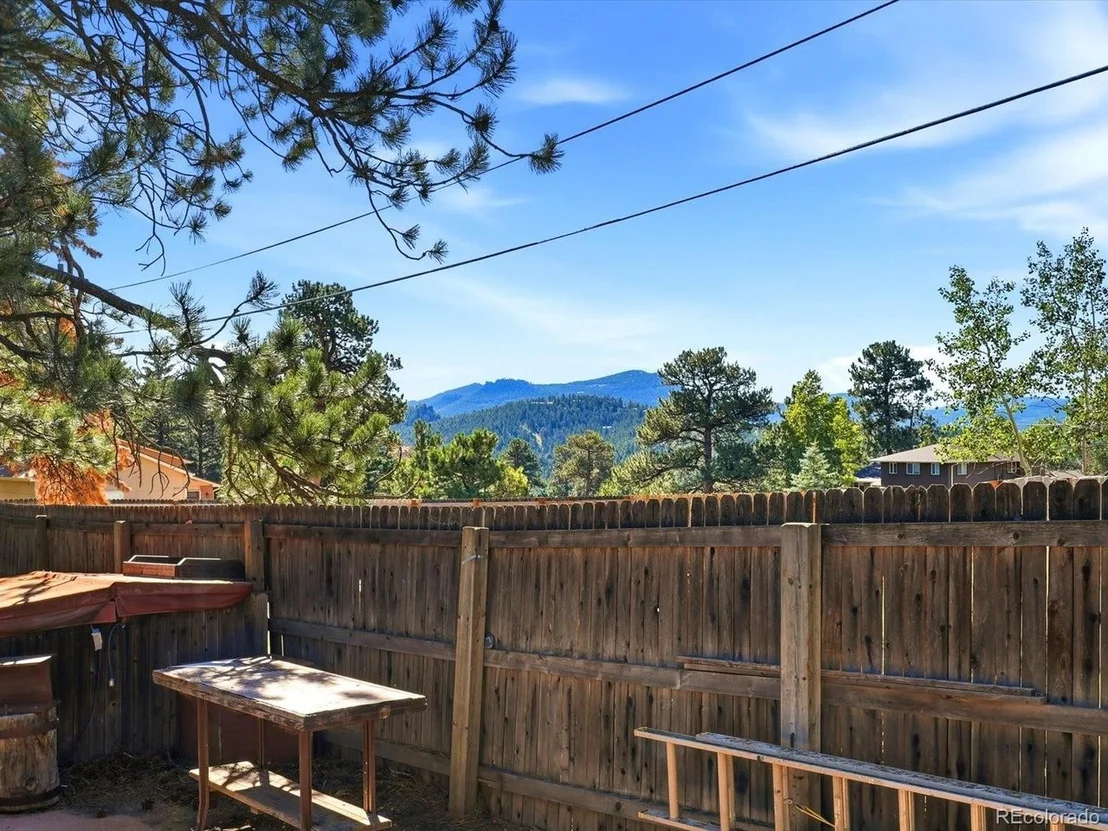 Photo of 30402 Hilltop Dr