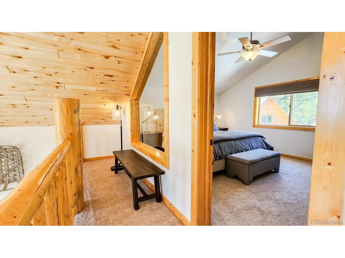 Photo of 952 Bobcat Ln