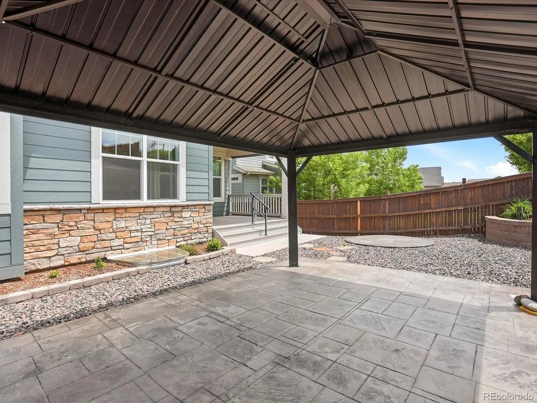 Photo of 982 High Point Trl