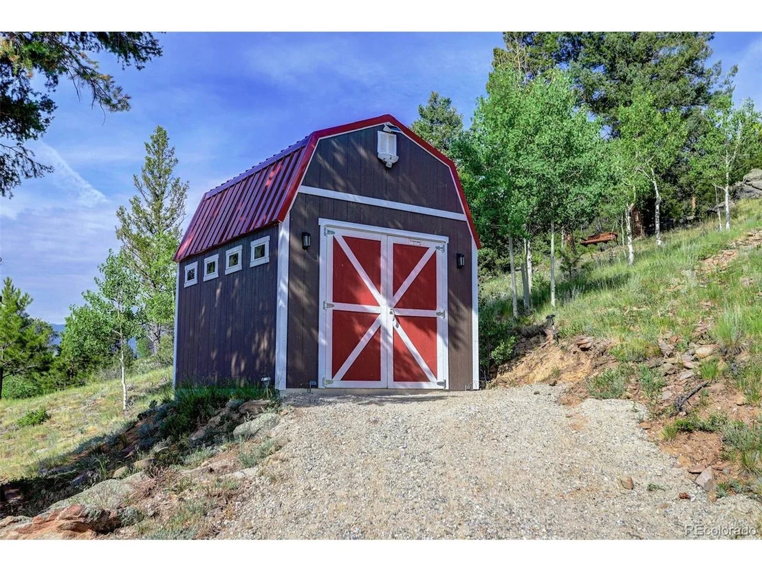 Photo of 291 Pinecrest Cir