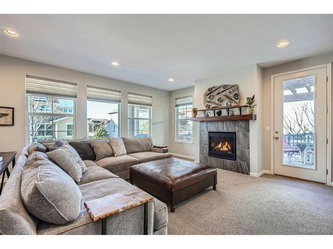 Photo of 2272 Front Range Rd