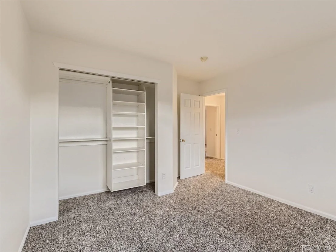 Photo of 10011 Mackay Dr