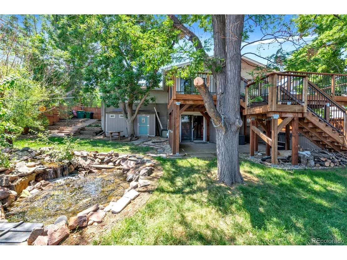 Photo of 9469 Grandview Ave