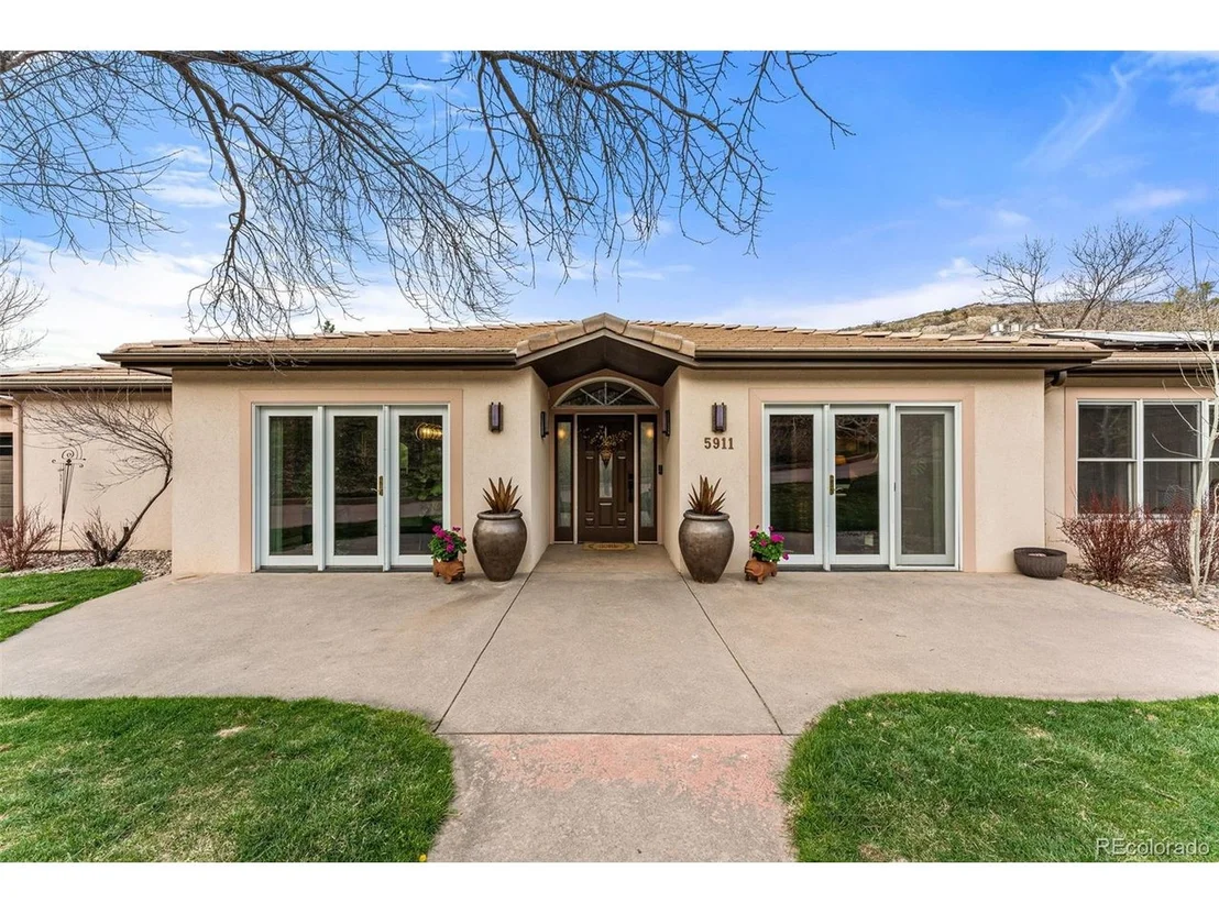 Photo of 5911 Crestbrook Dr