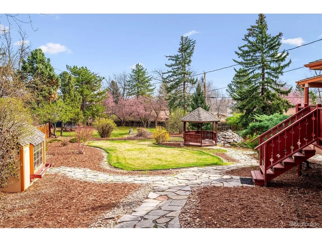 Photo of 14075 Crabapple Rd