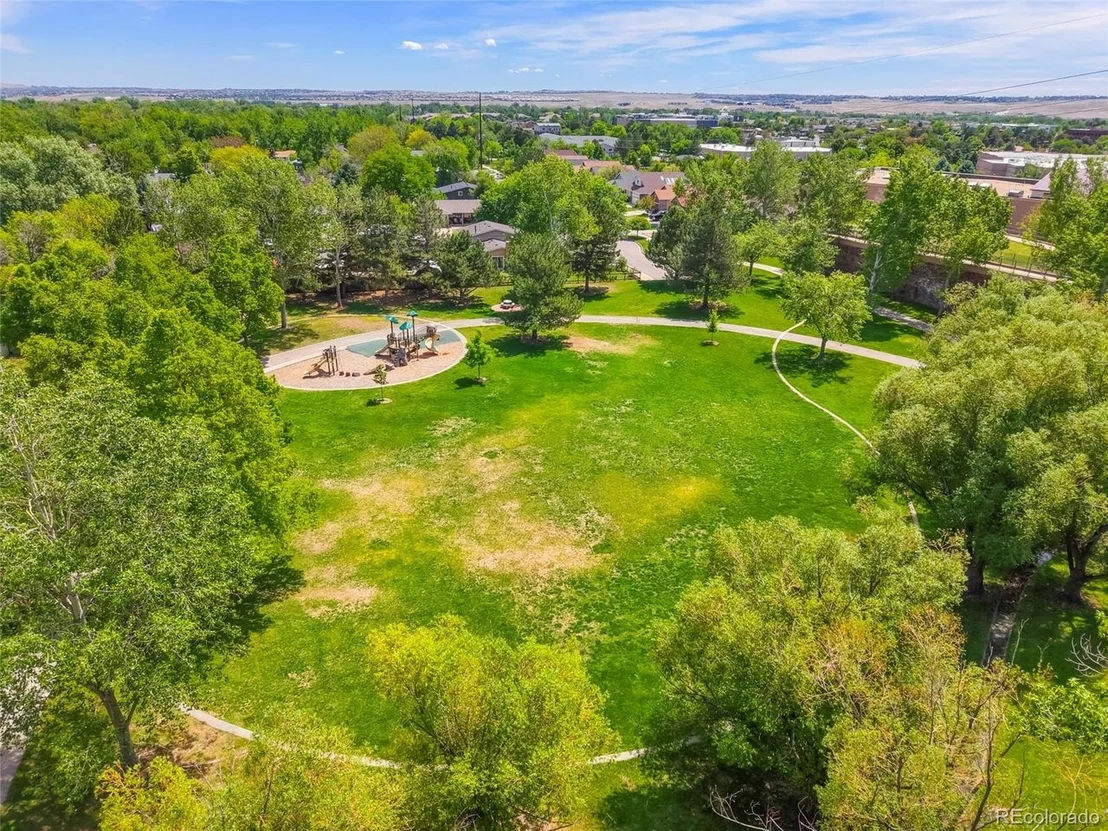Photo of 768 Barberry Cir