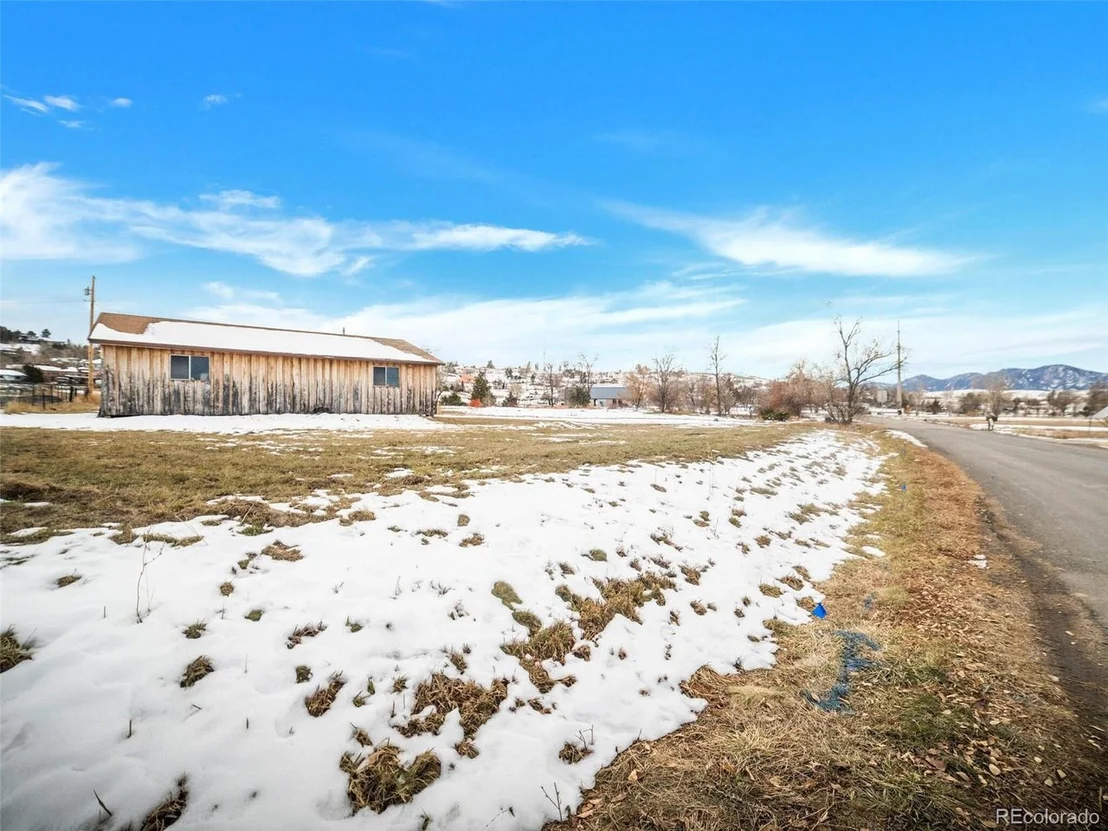Photo of 996 Paragon Dr