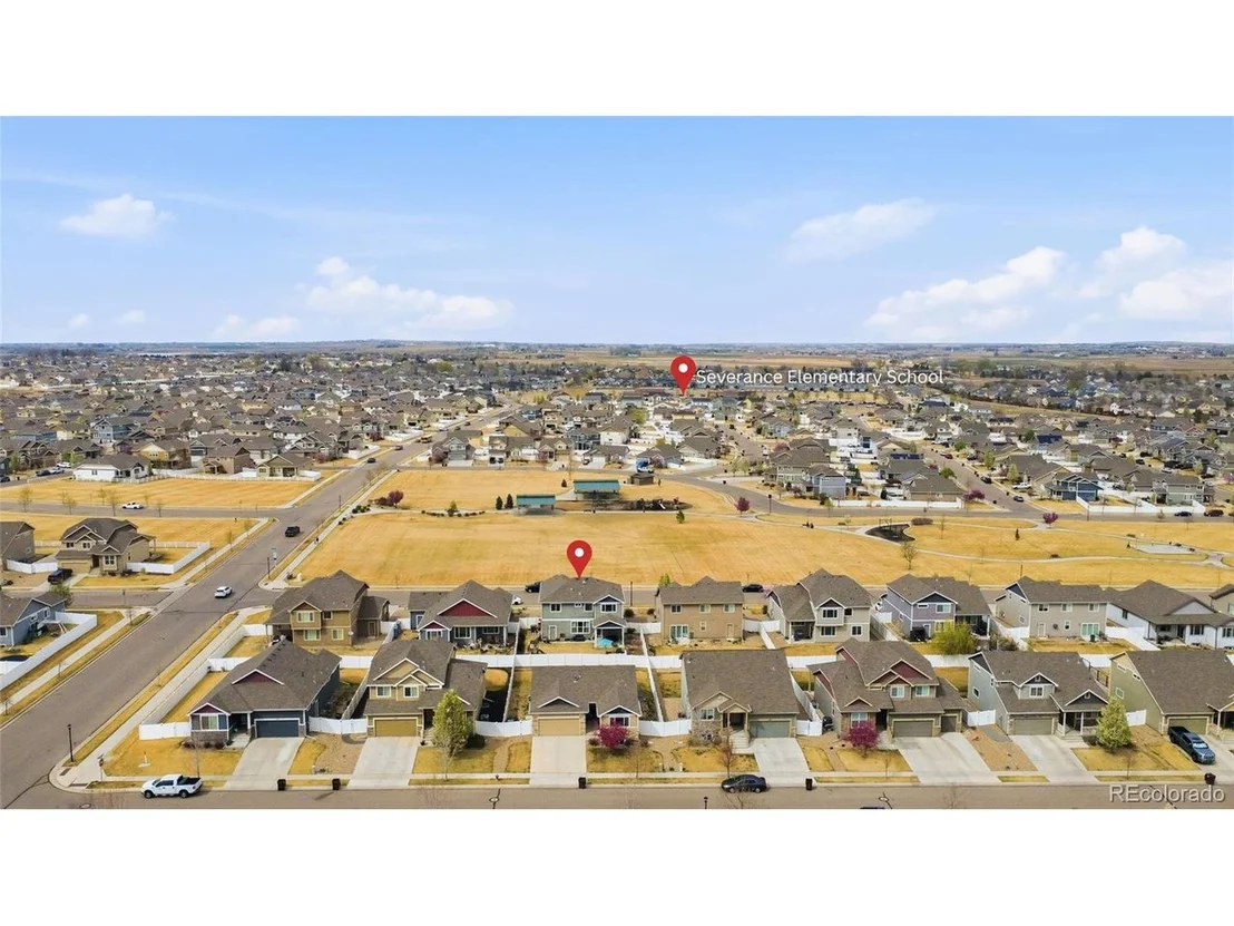 Photo of 627 Gore Range Dr