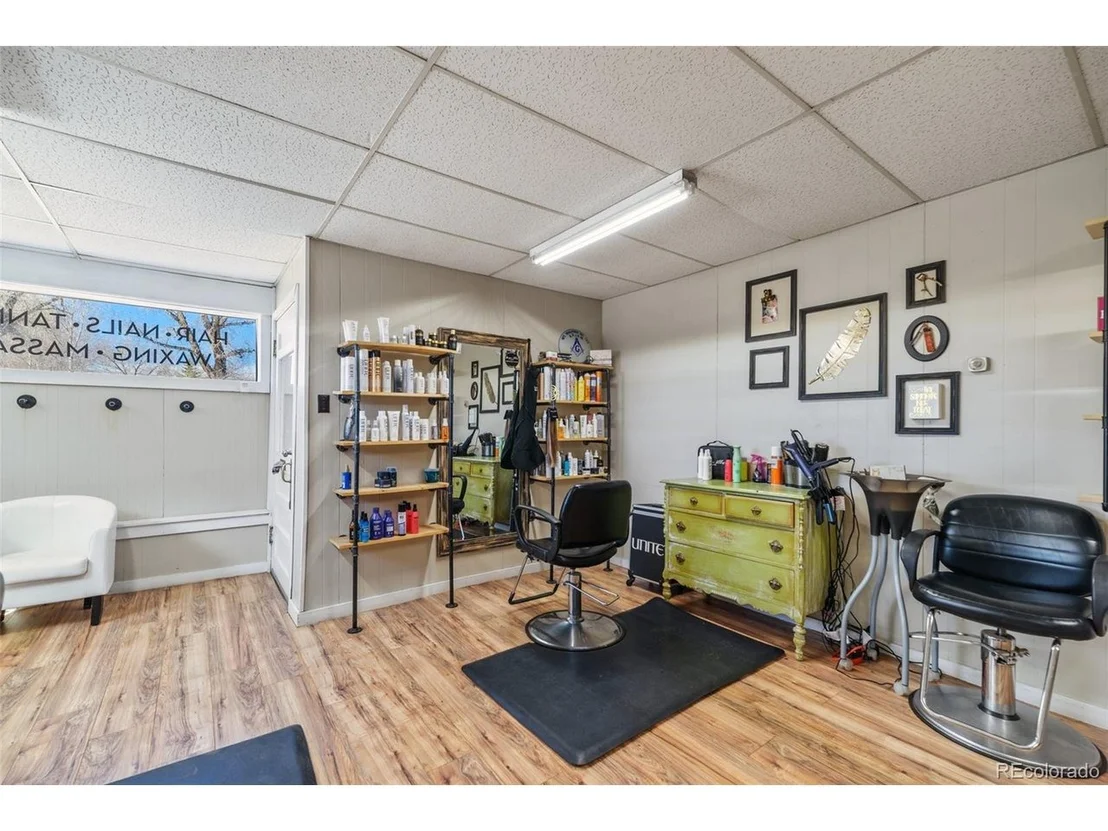 Photo of 104 N 3rd St