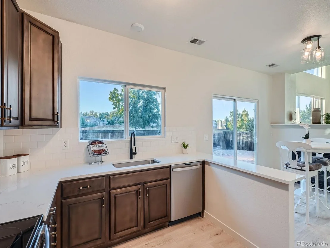 Photo of 5297 Suffolk Cir