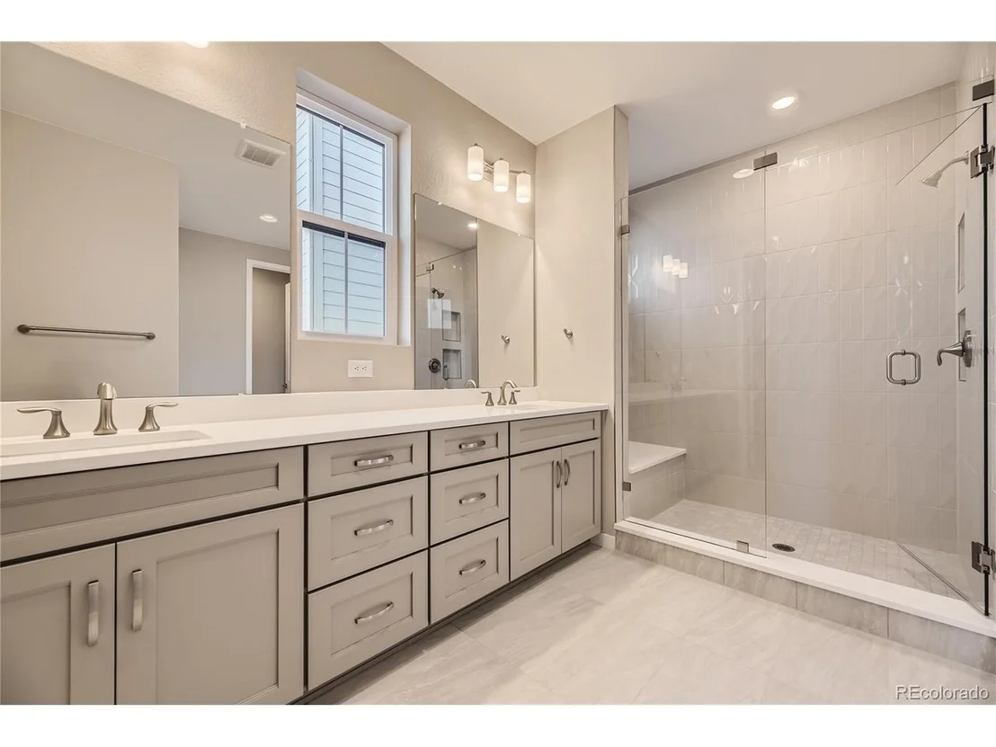 Photo of 9088 Star Fall Cir