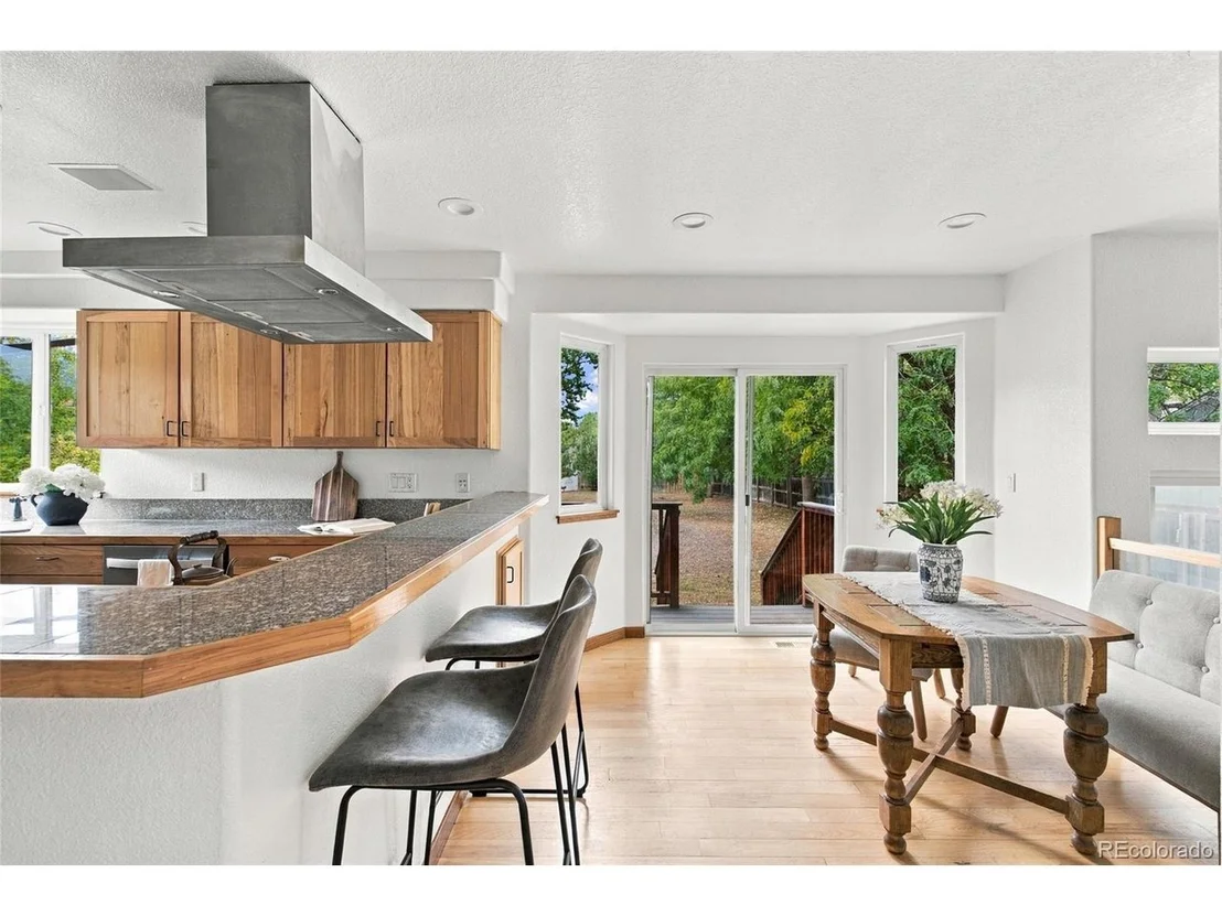 Photo of 11982 W 70th Pl