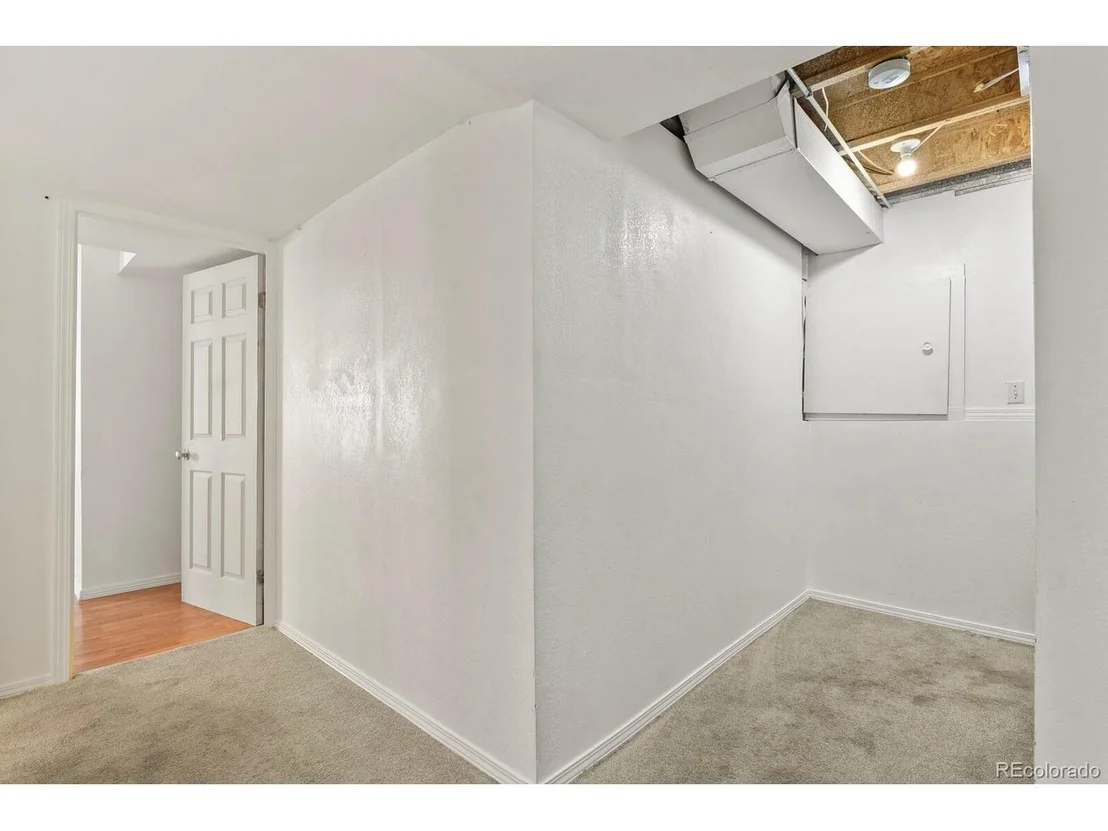 Photo of 9749 Eagle Creek Pkwy