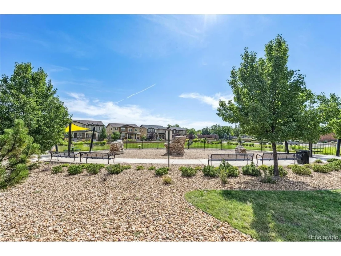 Photo of 6942 Juniper Ct