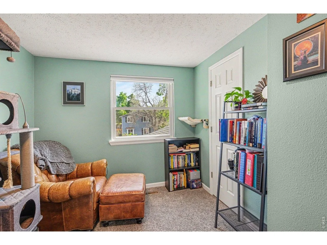 Photo of 1912 Devonshire Dr