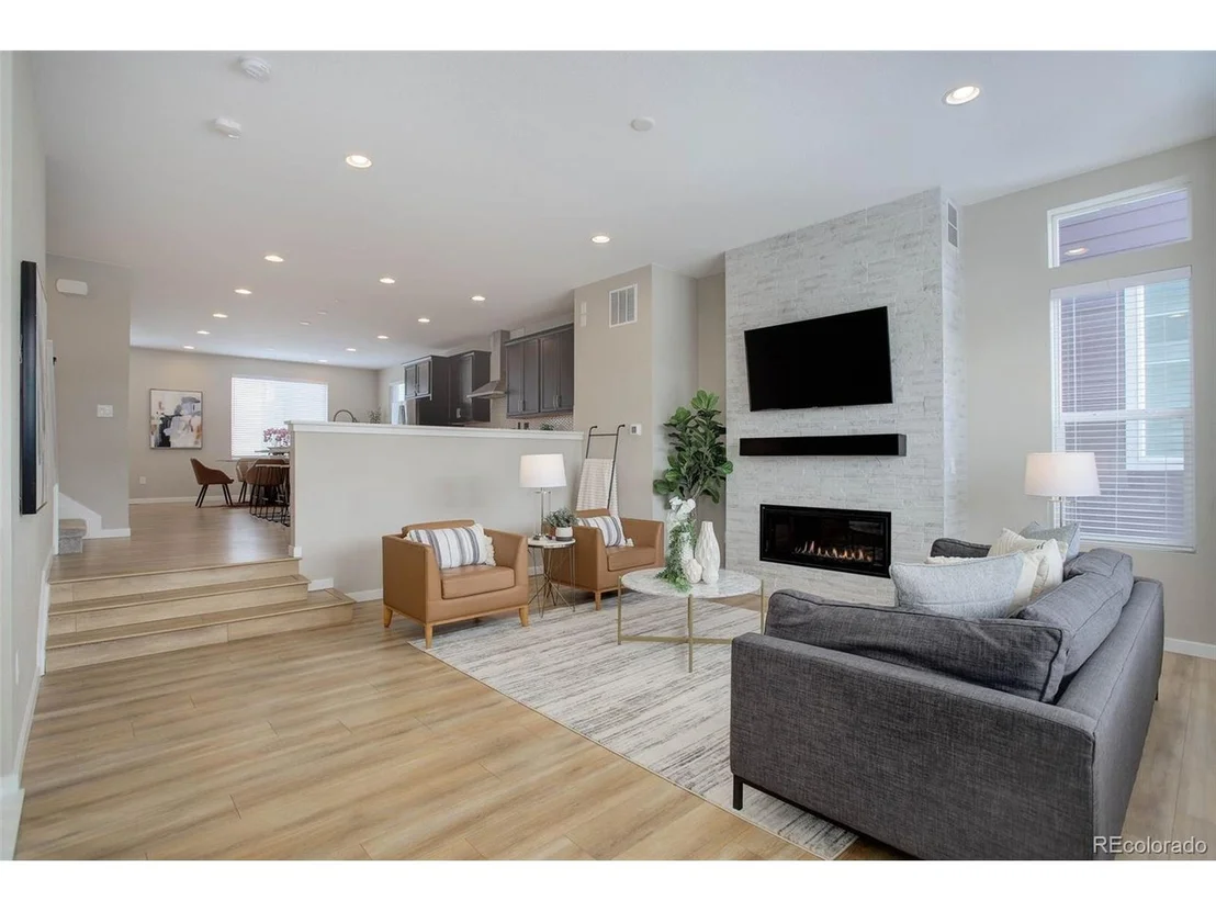 Photo of 11044 Shining Star Cir