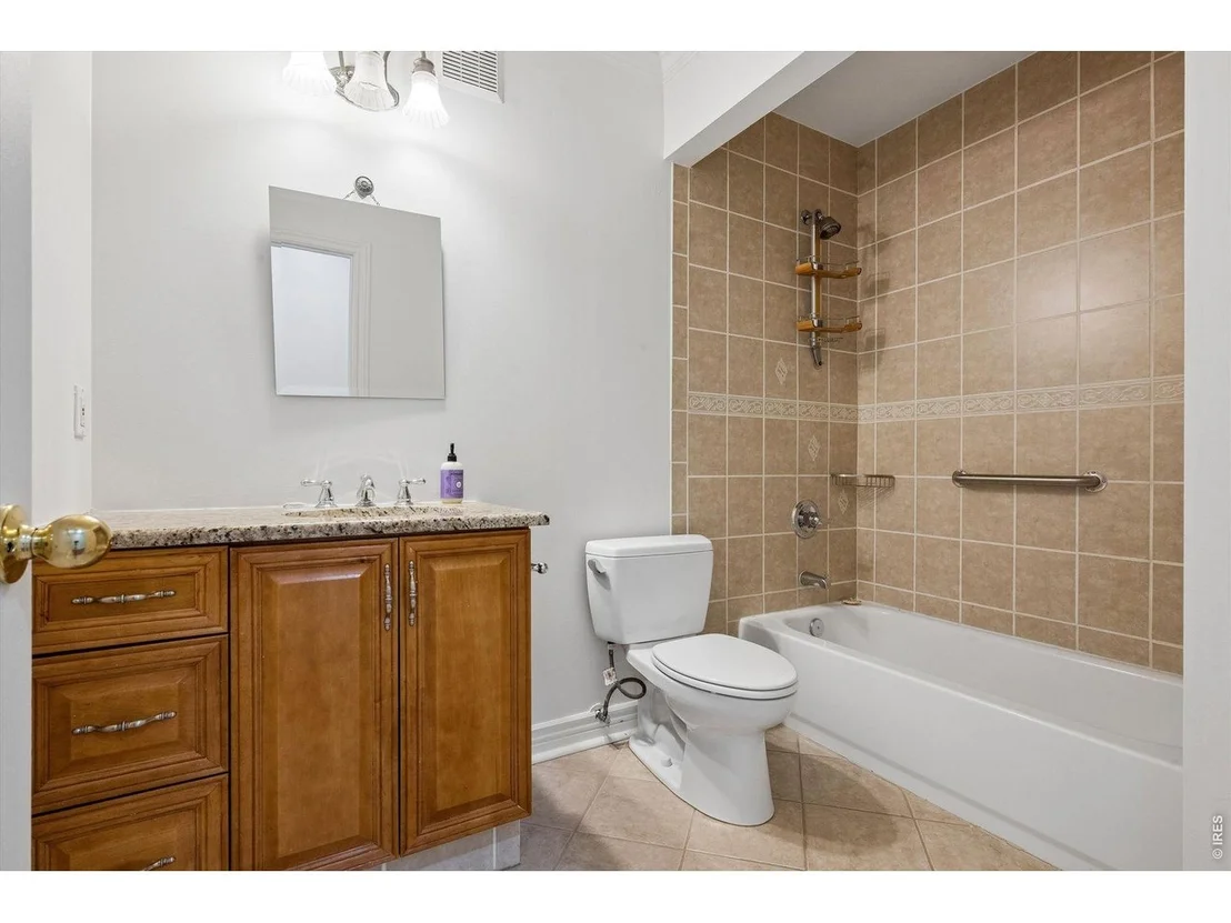 Photo of 1141 Elm St