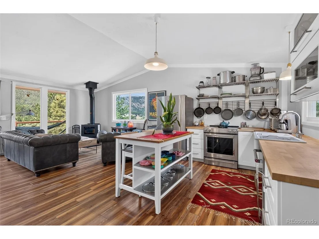 Photo of 109 Button Rock Rd