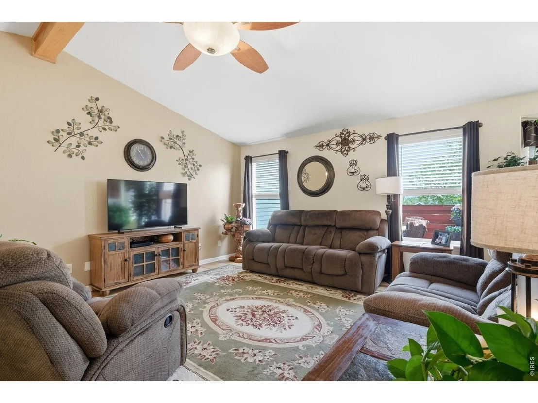 Photo of 624 Foxtail Way