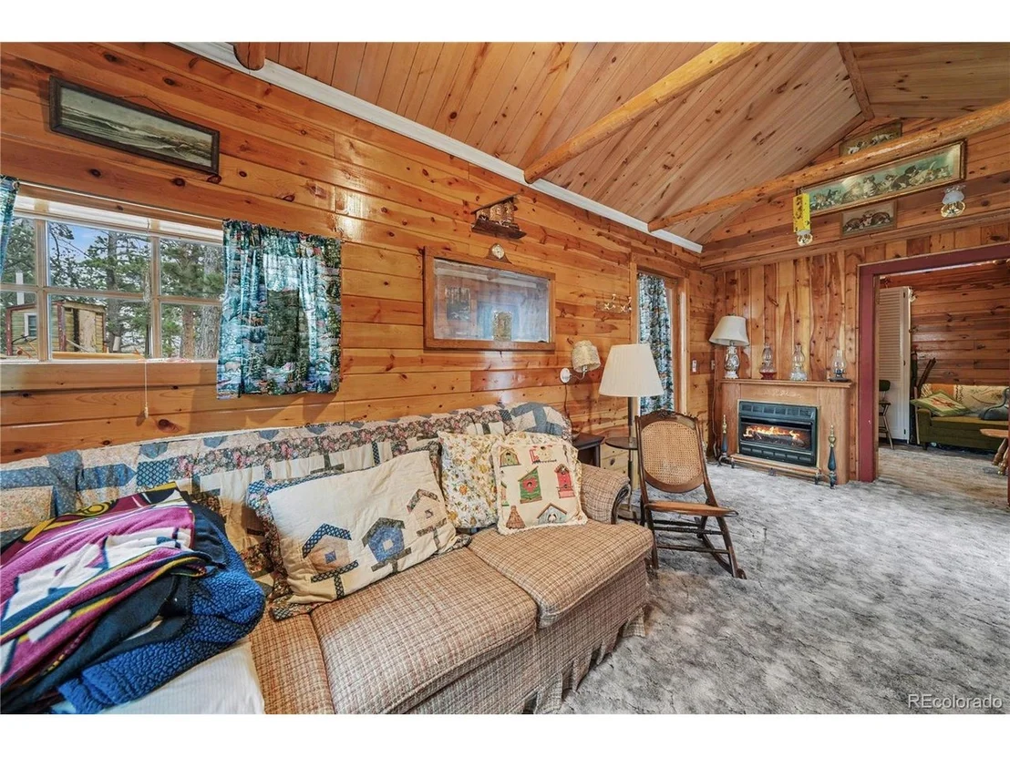 Photo of 86 Blue Jay Ln