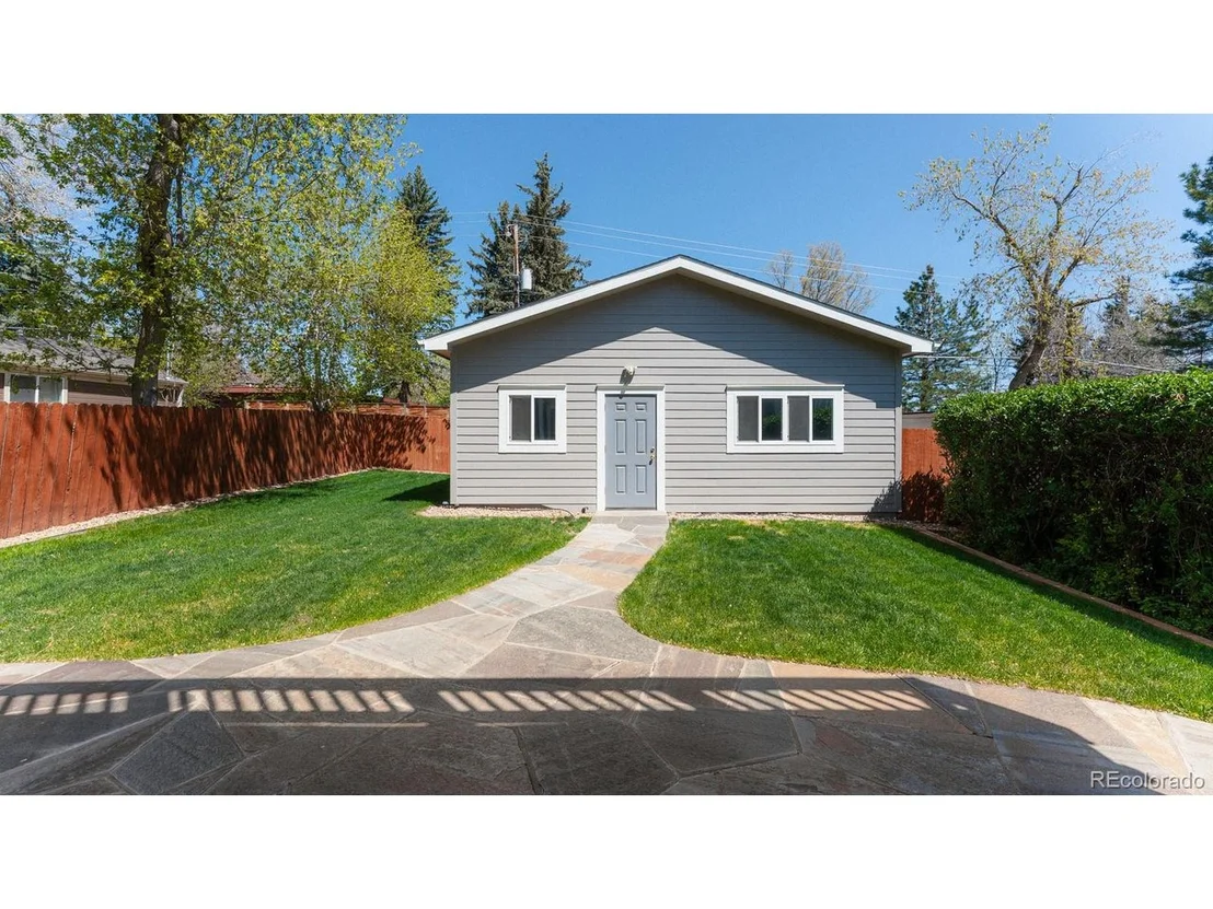 Photo of 1835 Columbine Ave