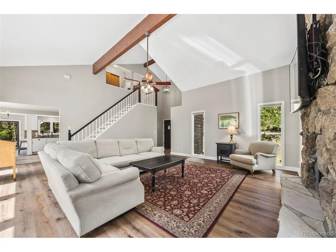 Photo of 30866 Kings Valley Way