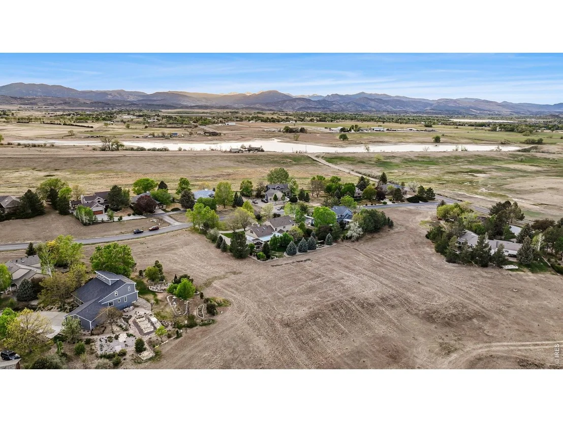Photo of 2900 Spring Mountain Dr