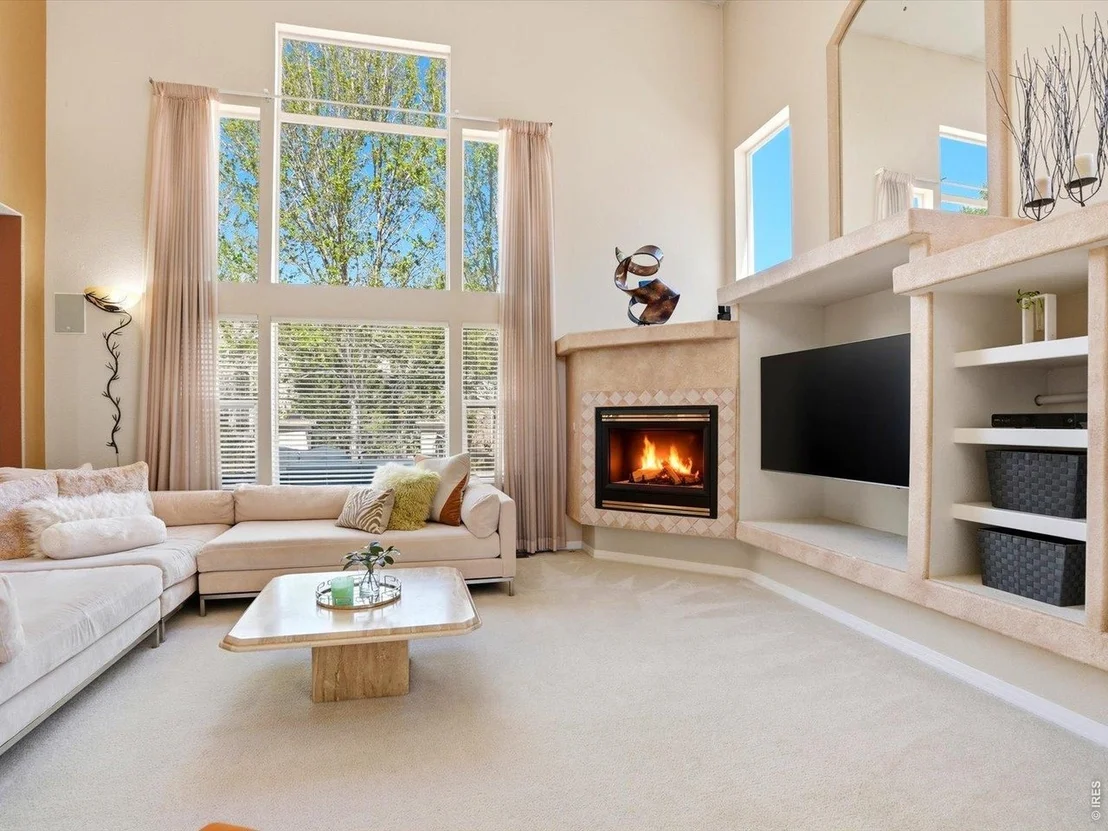 Photo of 445 Edison Pl