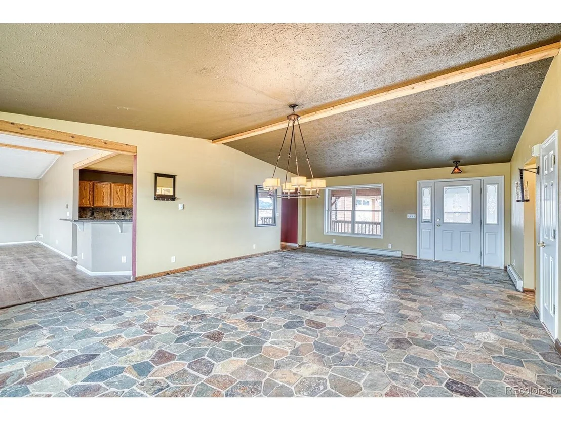 Photo of 7460 County Road 156w