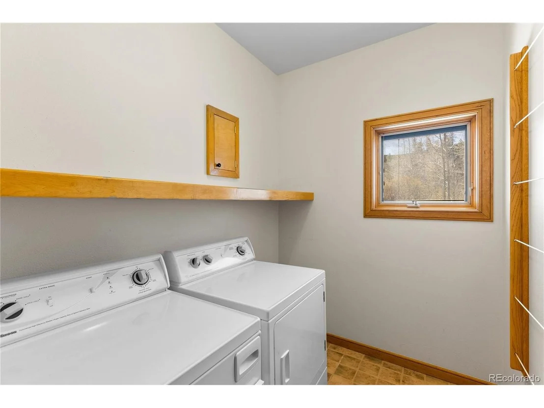 Photo of 460 Temple Trl