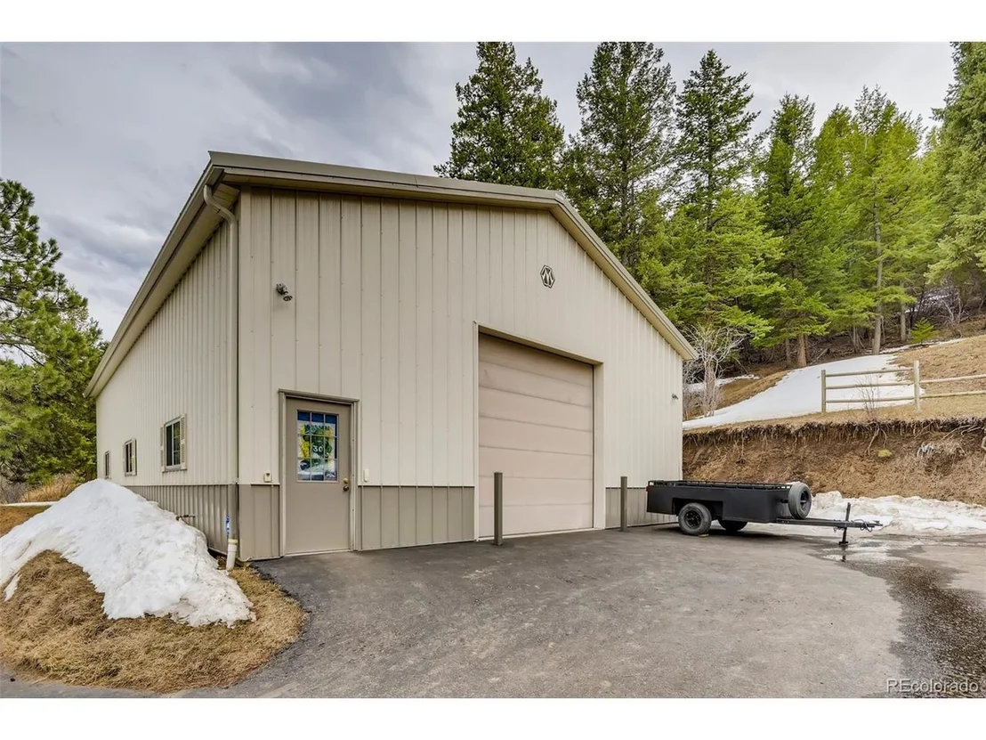 Photo of 115 Spruce Rd