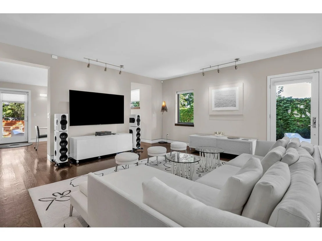 Photo of 3979 Springleaf Ln
