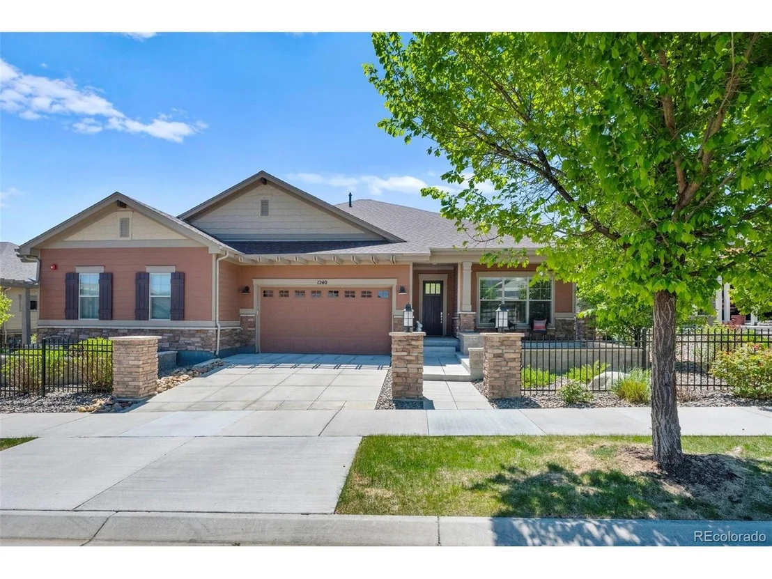 Photo of 1240 Lanterns Ln