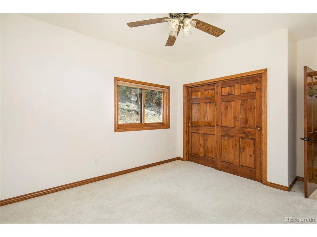 Photo of 25811 Rampart Ln