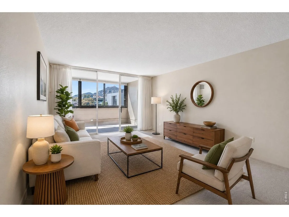 Photo of Unit 201 at 1850 Folsom St