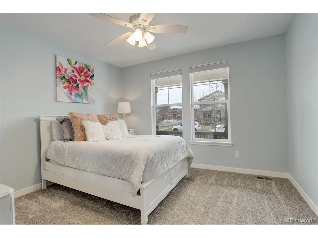 Photo of 23049 E Narrowleaf Dr
