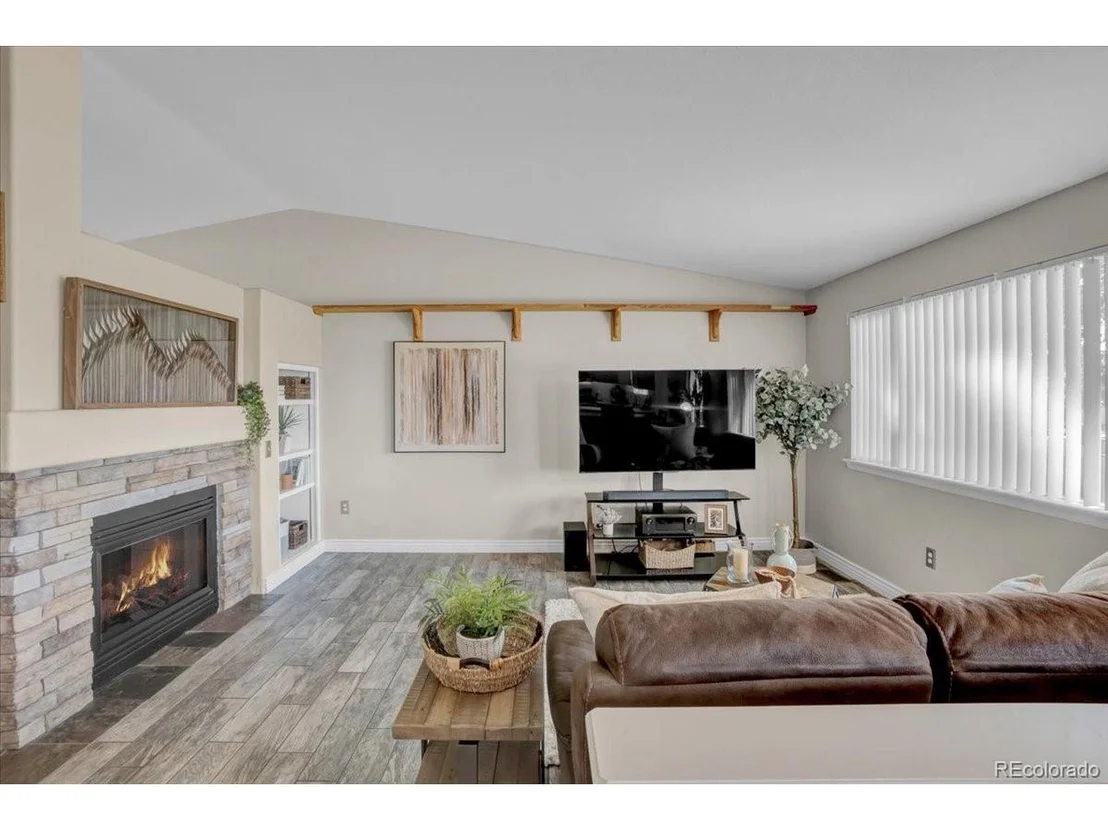 Photo of 3398 Blue Grass Cir