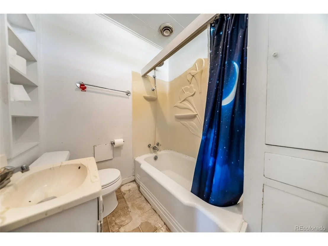 Photo of 411 Eagle Ave