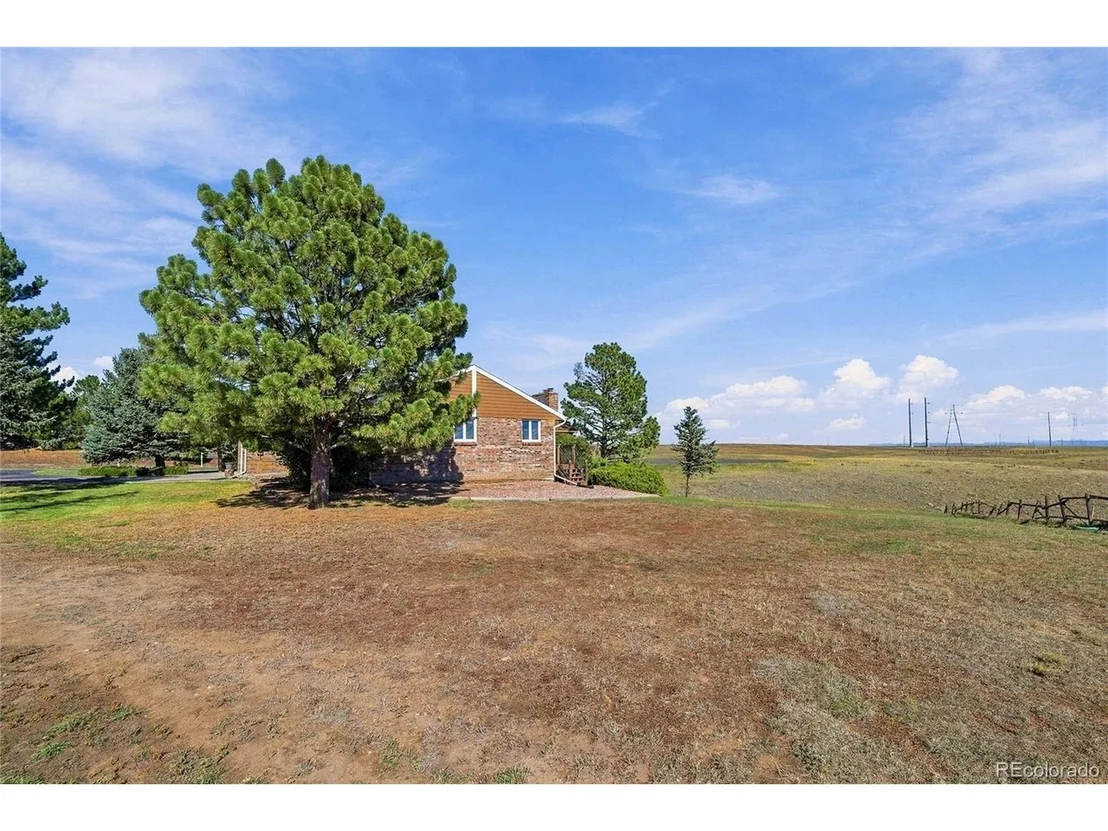 Photo of 9980 Heather Dr