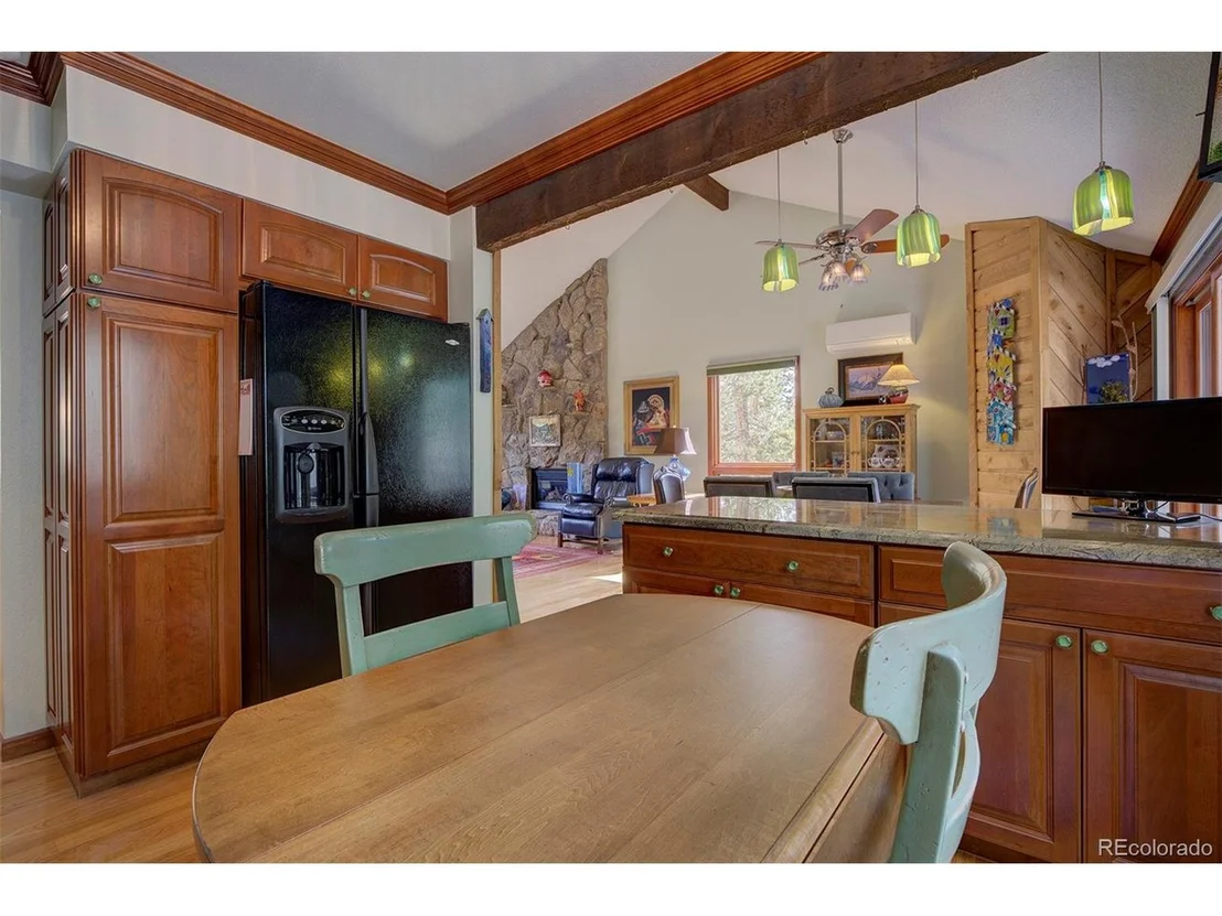Photo of 25178 Stanley Park Rd