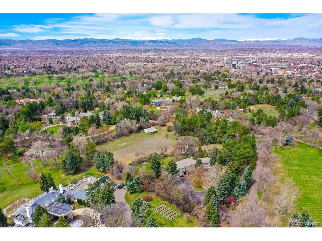 Photo of 10 Sunset Dr