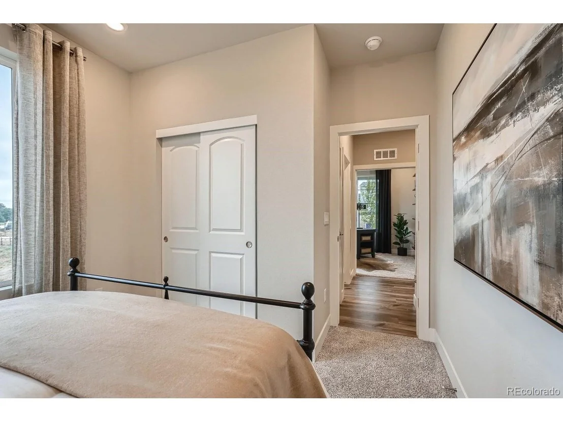 Photo of 1370 Bloom St