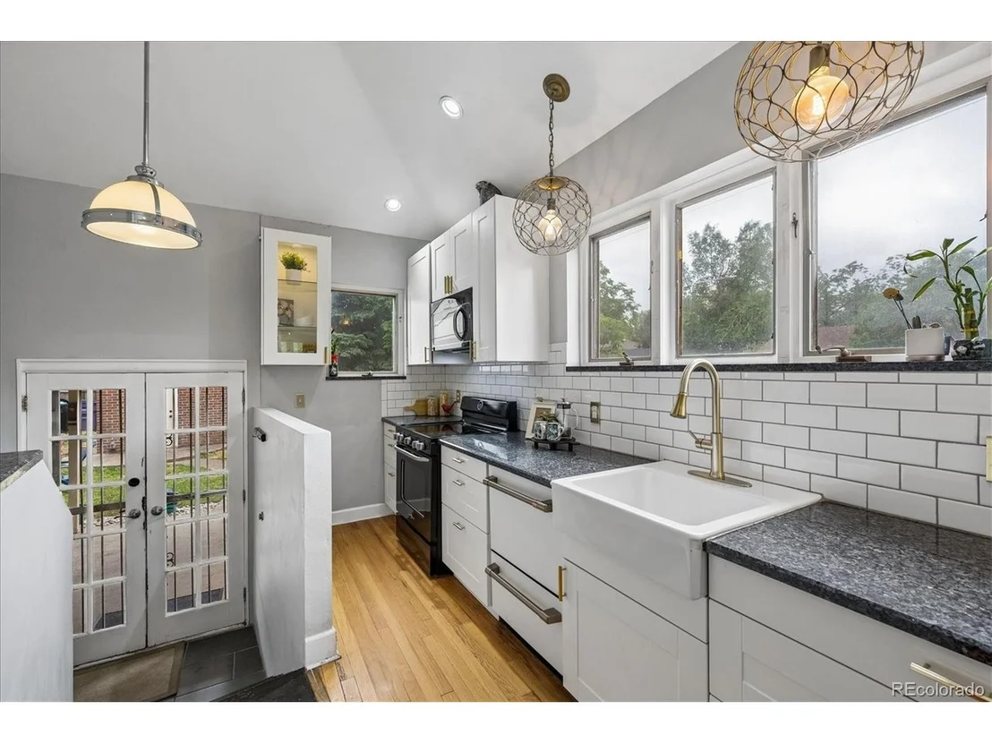 Photo of 1400 Elm St