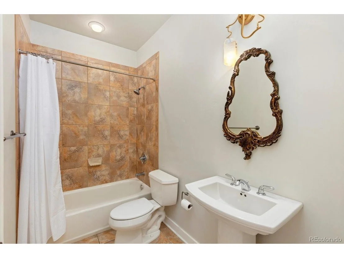 Photo of 12 Trailside Cir