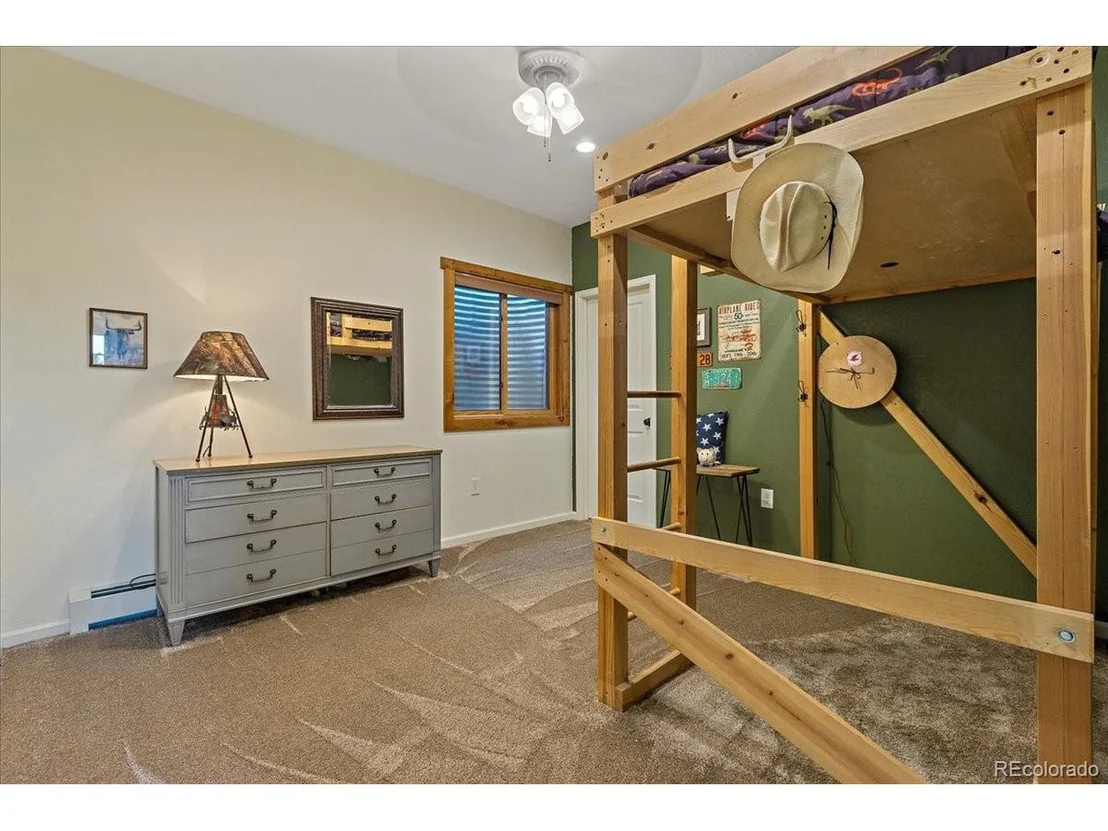 Photo of 32131 Private Road 7