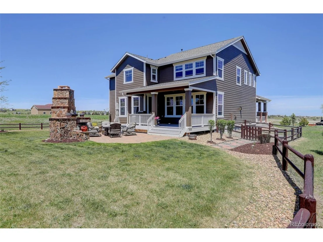 Photo of 2617 Loyd Cir