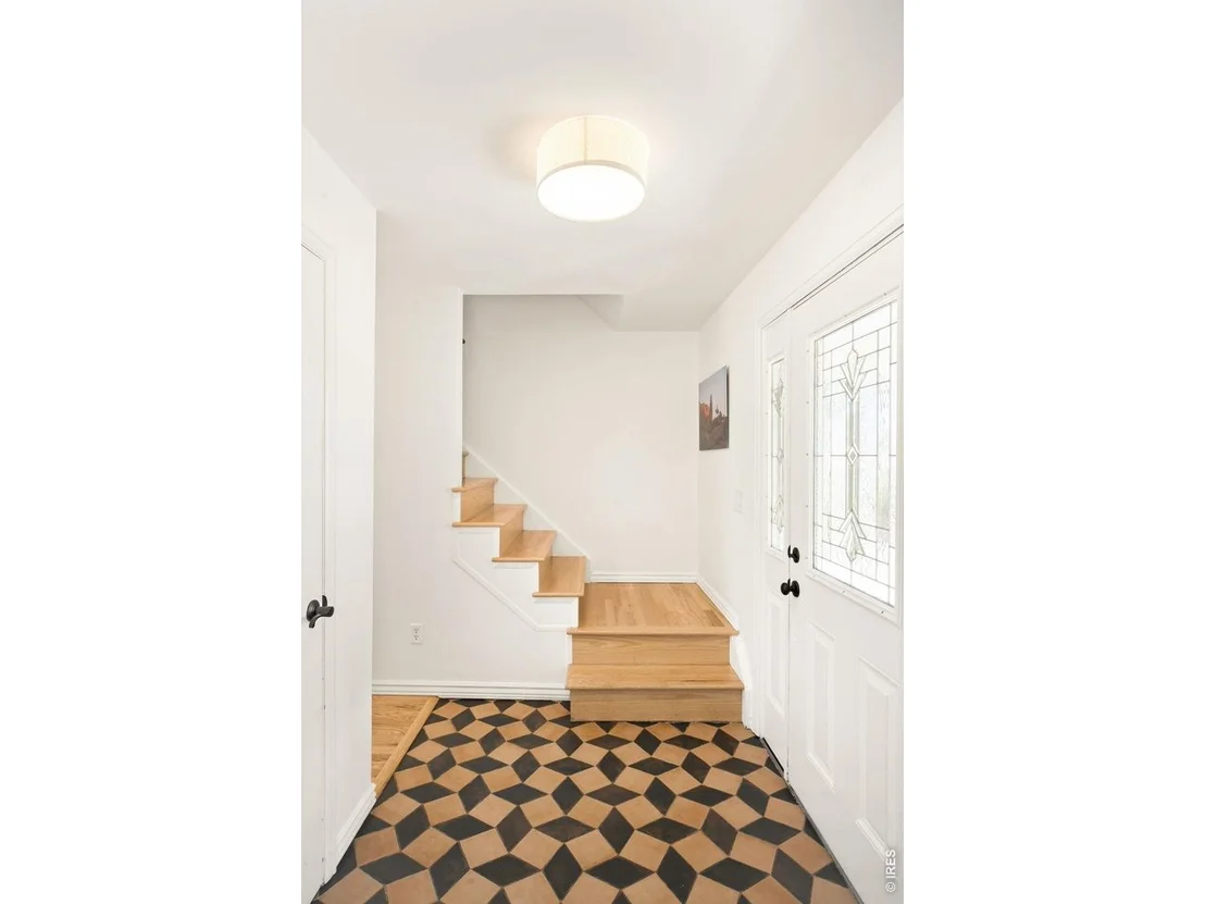 Photo of 4872 Earle Cir