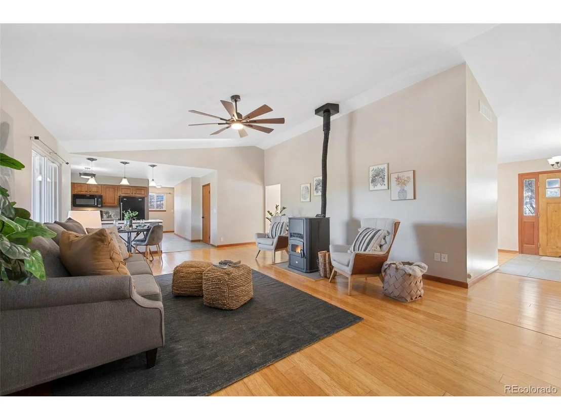 Photo of 87 Elmgreen Ln
